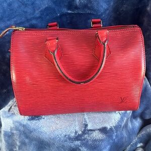 Louis Vuitton epi speedy 25